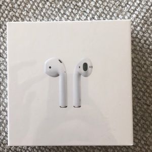 AirPods Apple- New never been opened